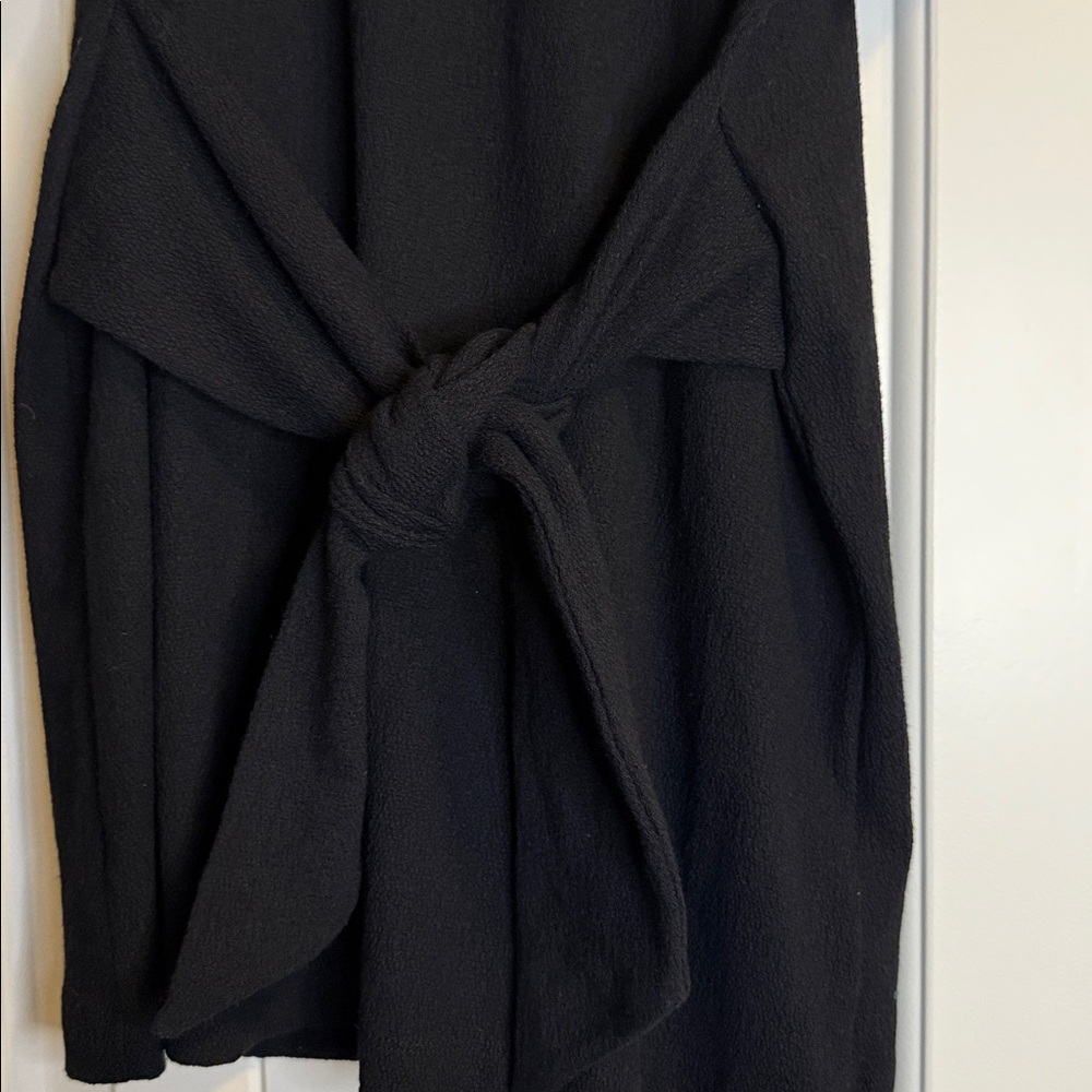 A Pea in the Pod Black Maternity Tie-Front Top Waist New XS - Picture 4 of 4